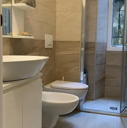 Apartment Castle Hill Argegno