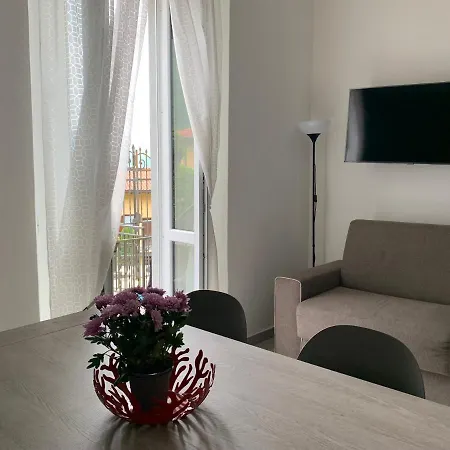 Apartment Castle Hill Argegno